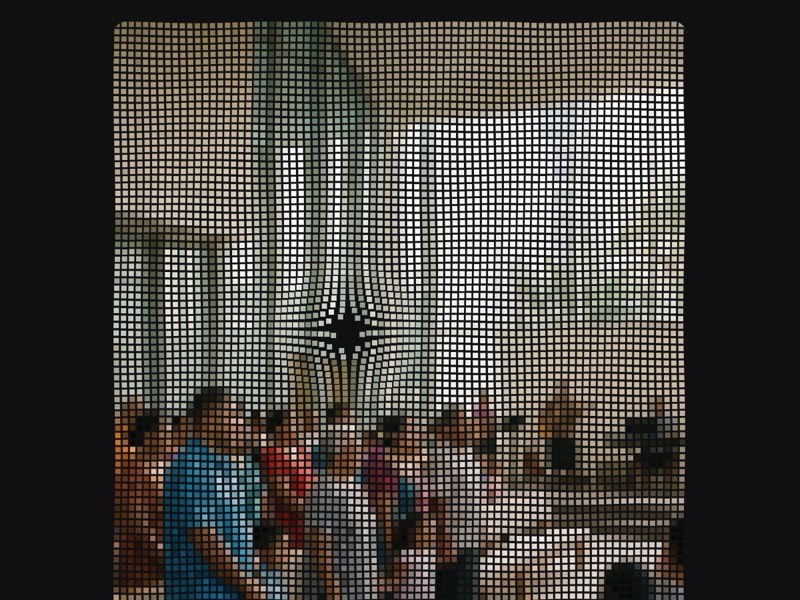 Pixel Displacement motion piece, live, static preview